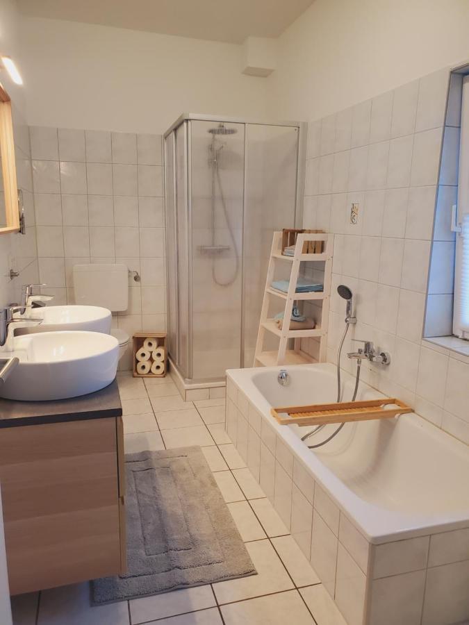 Familienfreundliche Ferienwohnung Soltau Bagian luar foto