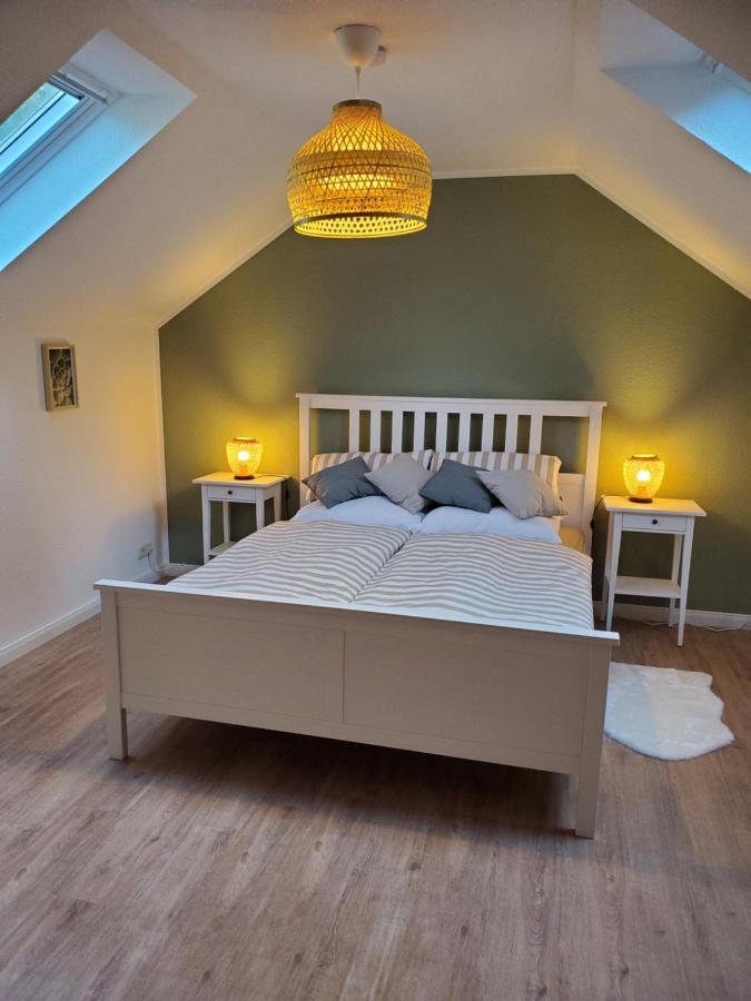 Familienfreundliche Ferienwohnung Soltau Bagian luar foto
