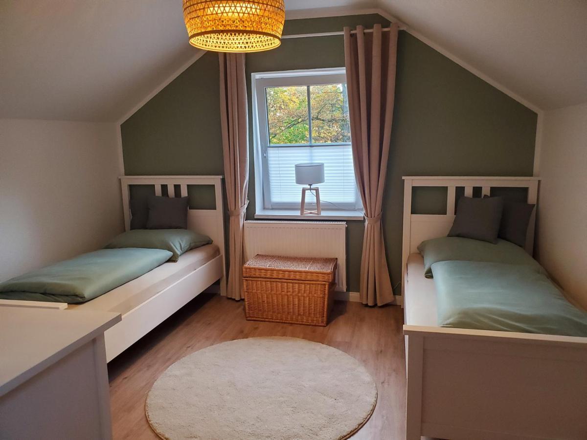 Familienfreundliche Ferienwohnung Soltau Bagian luar foto